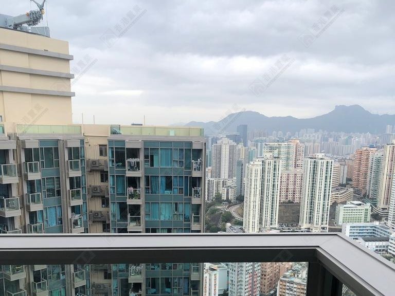 Grand Central Phase I 2 Rooms  