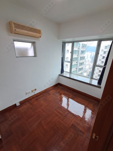 Metro Harbour View Phase 1 2 Rooms 2 Living Rooms 