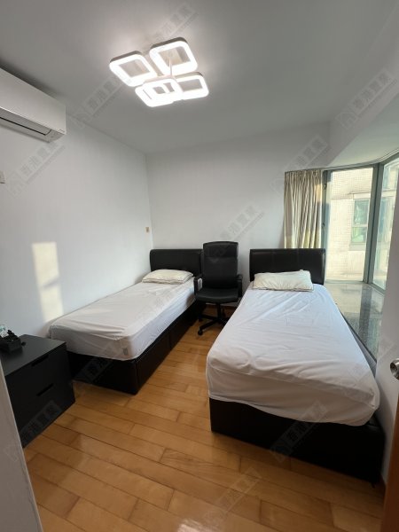 Seaview Crescent 2 Rooms  