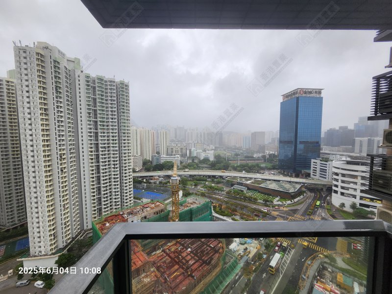 Victoria Skye 3 Rooms 2 Living Rooms 