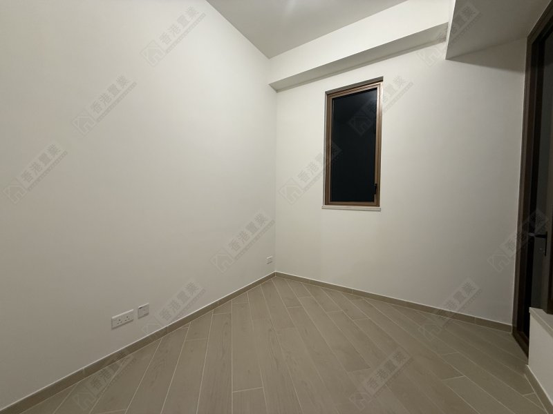 Lohas Park LP10 2 Rooms  