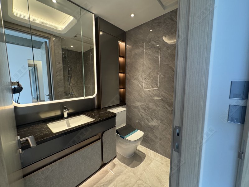 天璽．海 1期 4房 2廳