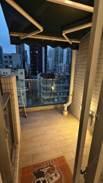 Heya Crystal 2 Rooms  