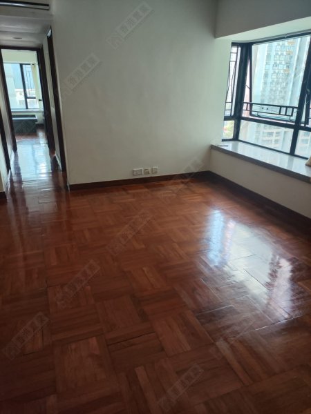 Metro City Phase 3 (The Metropolis) 3 Rooms 2 Living Rooms 